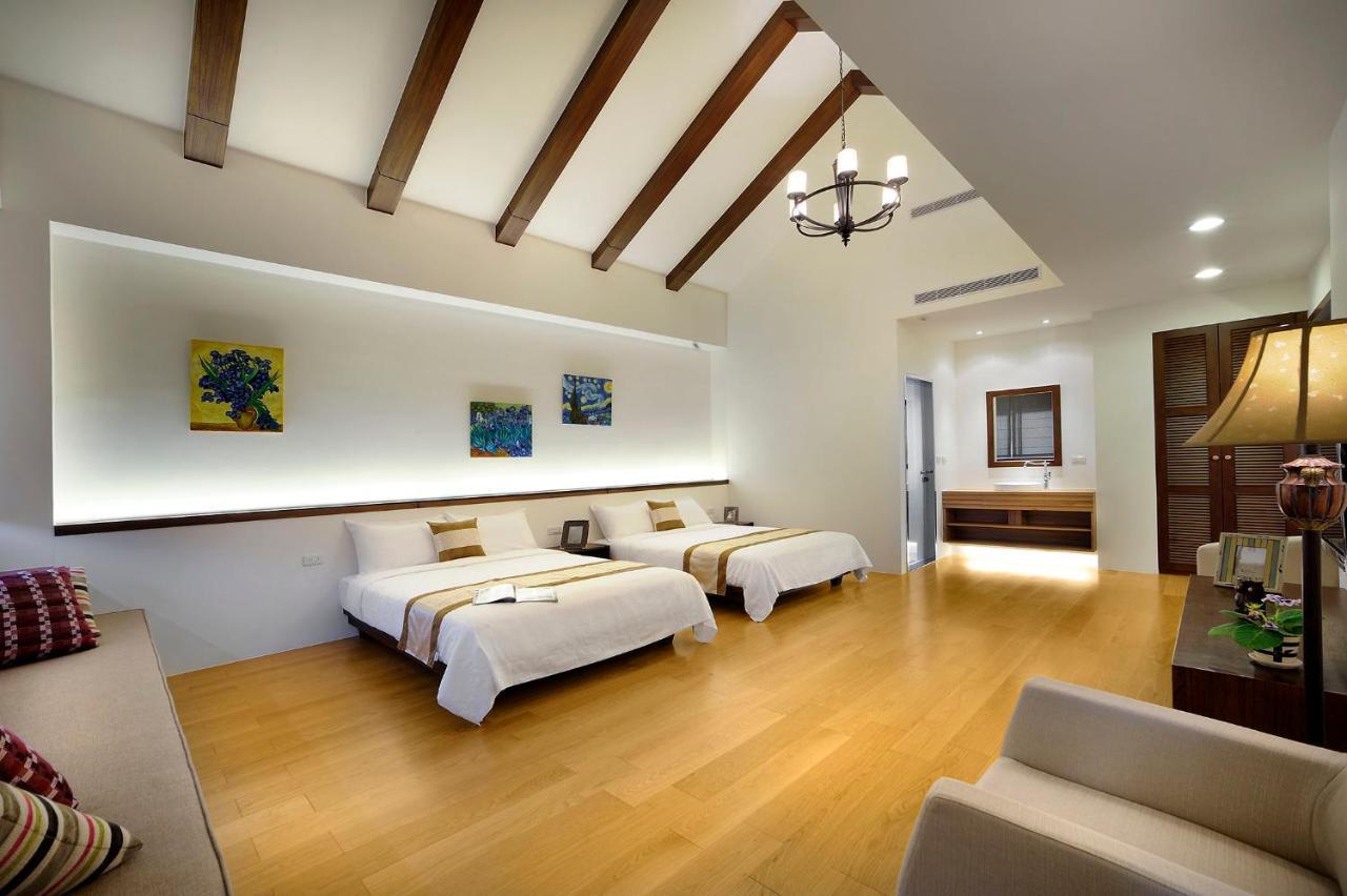 Sunlax B&B Yilan Luaran gambar