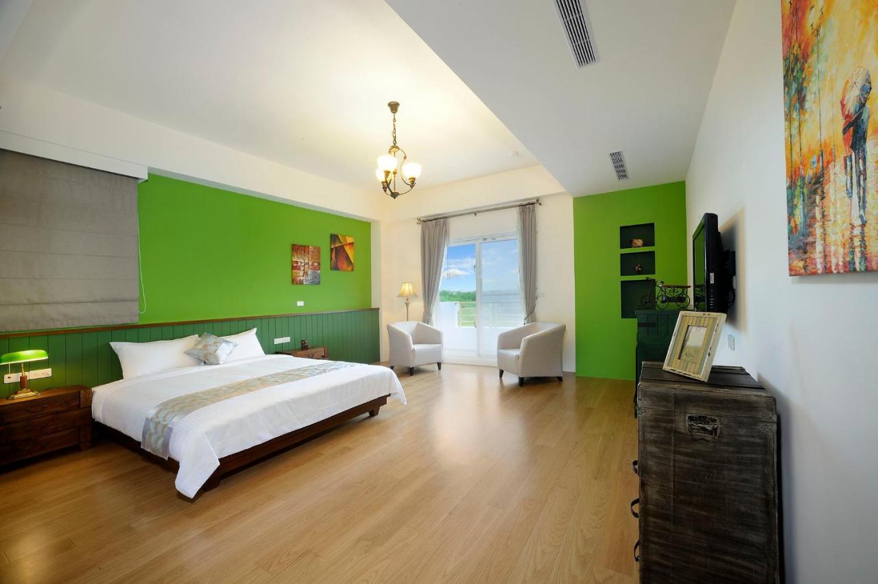 Sunlax B&B Yilan Luaran gambar
