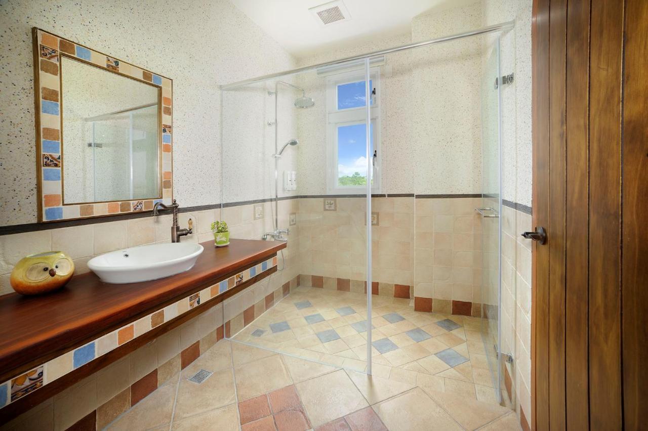 Sunlax B&B Yilan Luaran gambar