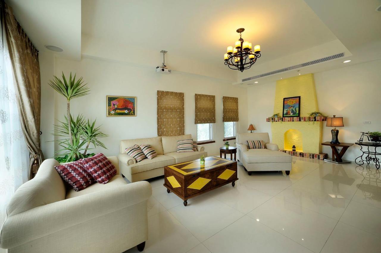 Sunlax B&B Yilan Luaran gambar